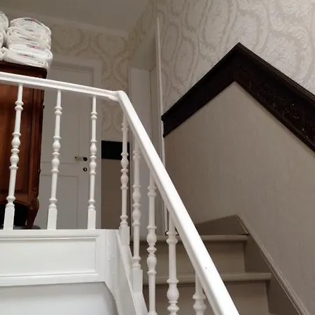 Le Notaire Bed and Breakfast 4*