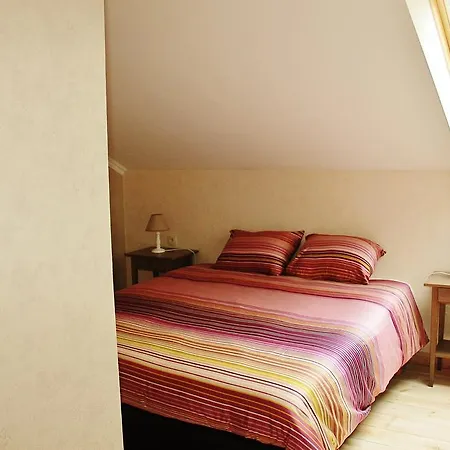 Le Notaire Бомаль